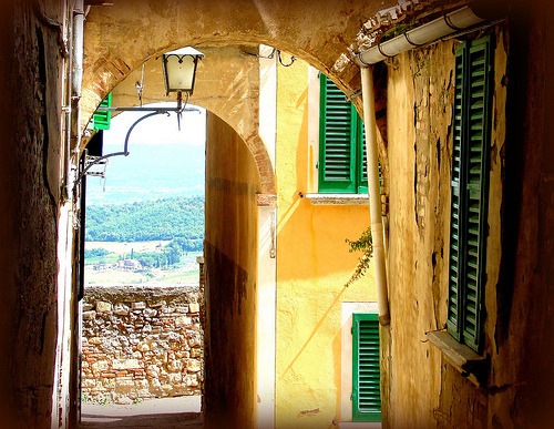 Green Shutters, Montpulciano, Tuscany