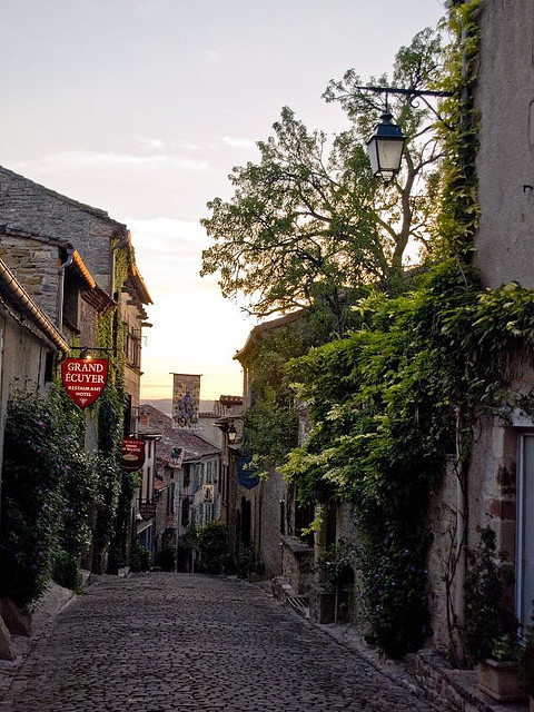 Grand Rue Raimon VII in Cordes-Sur-Ciel, France