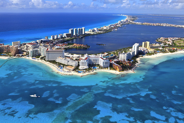 Colours of the Caribbean in Cancun, Mexico