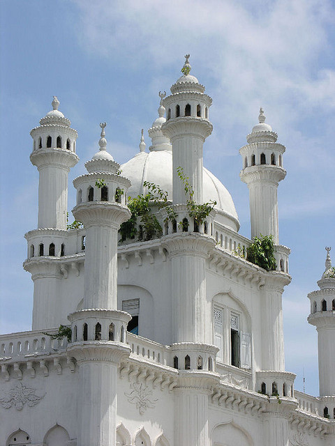 A beautiful old mosque in Colombo, Sri Lanka